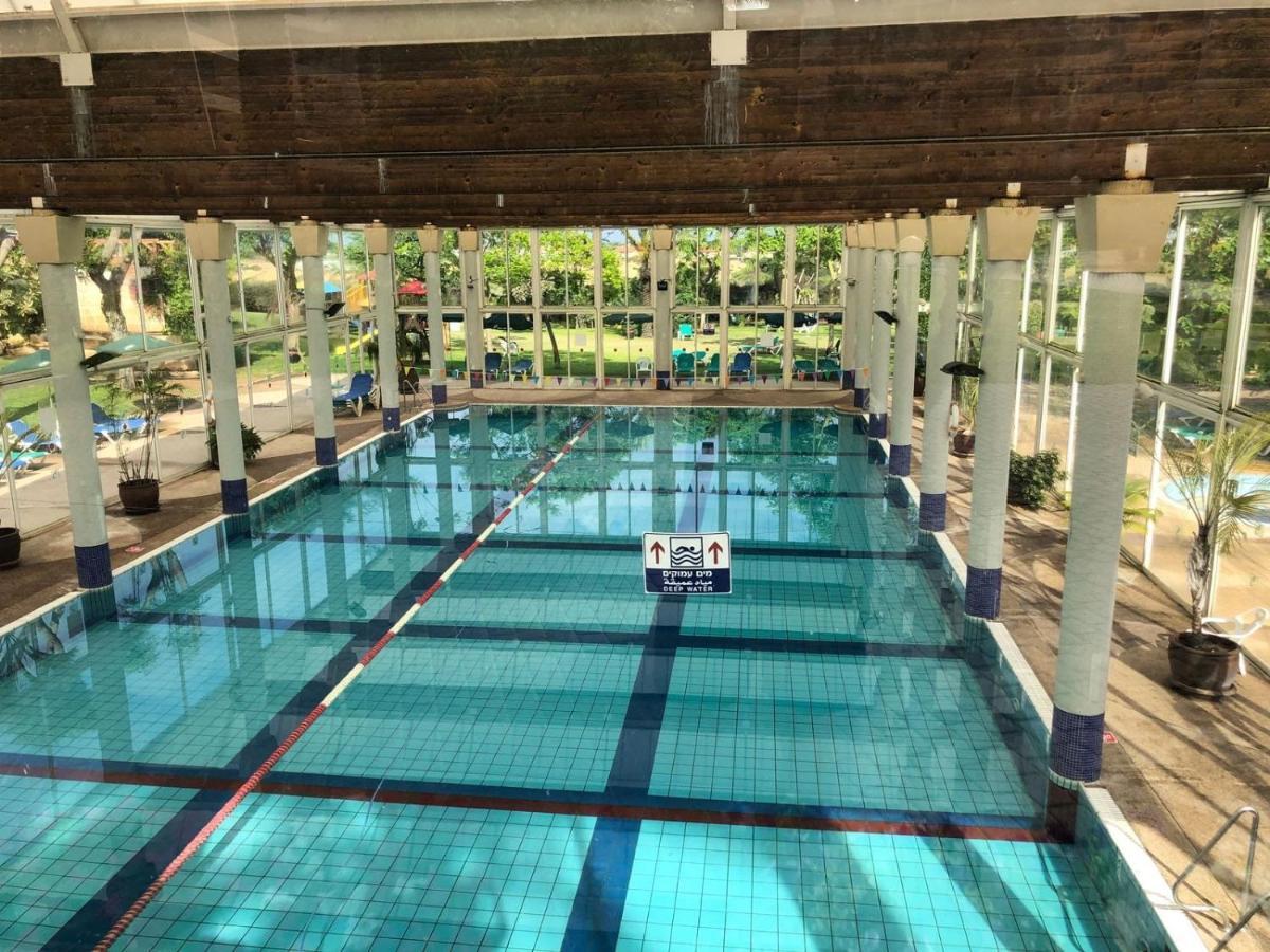 קיסריה נאות גולף- Oren Apartment Dış mekan fotoğraf